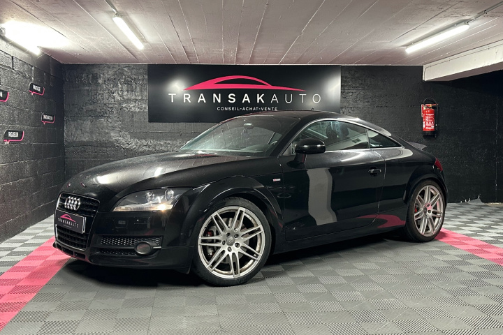 AUDI TT COUPE
