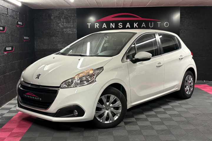 PEUGEOT 208 BUSINESS