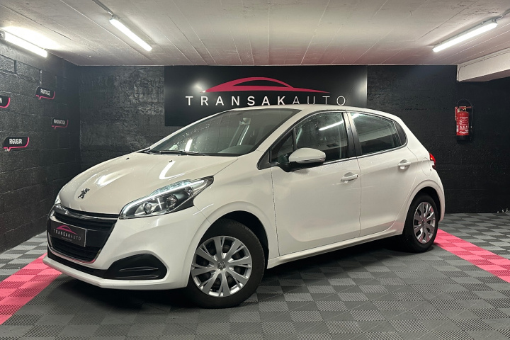 PEUGEOT 208 BUSINESS