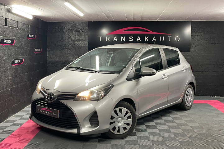 TOYOTA YARIS LCA 2016