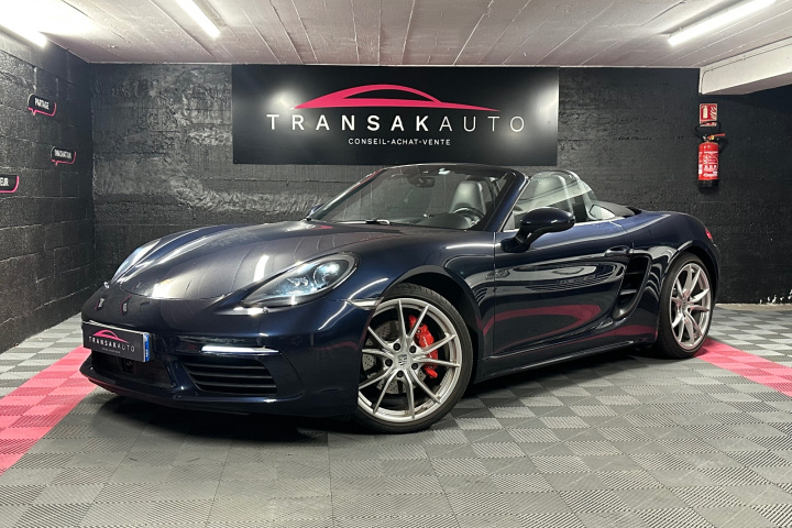 PORSCHE 718 BOXSTER